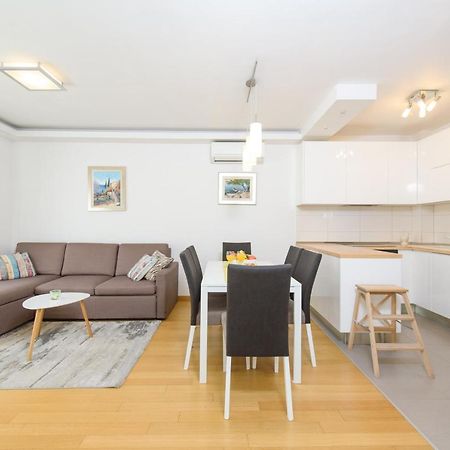 بودْسْتغانا Apartment Nikolina المظهر الخارجي الصورة