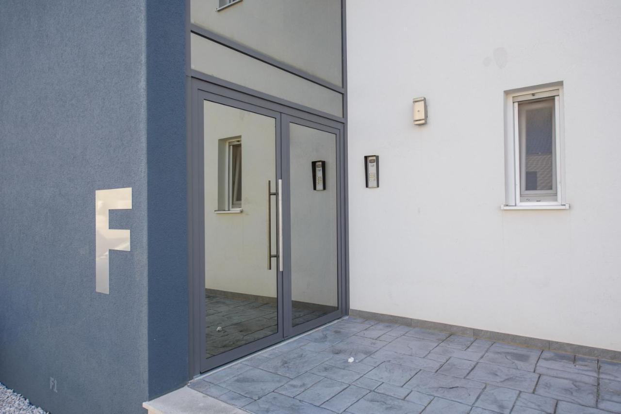 بودْسْتغانا Apartment Nikolina المظهر الخارجي الصورة