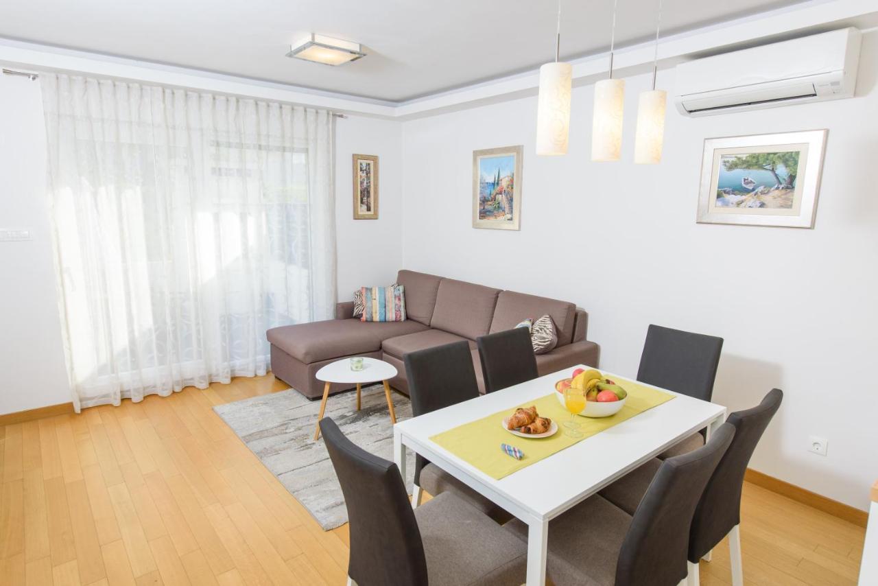 بودْسْتغانا Apartment Nikolina المظهر الخارجي الصورة